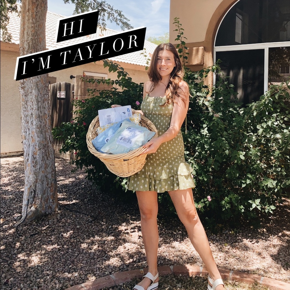 Hi, I’m Taylor! Send me your best offer! 🩷 - Picture 6 of 16